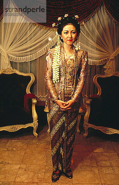 Vorbereitung der Braut  Indonesien