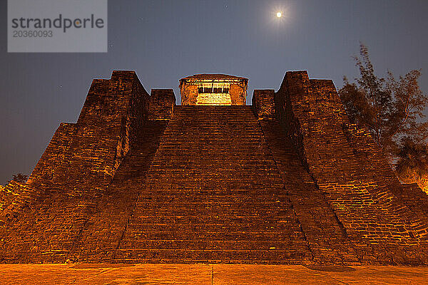 Aztekische Pyramide  Castillo Teayo  Veracruz  Mexiko