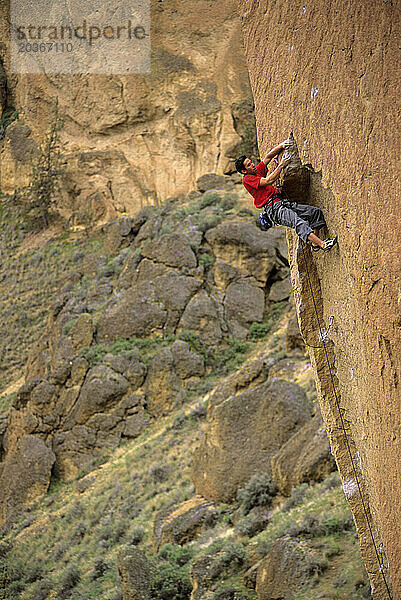 Kletterer im Smith Rock State Park  Oregon  USA