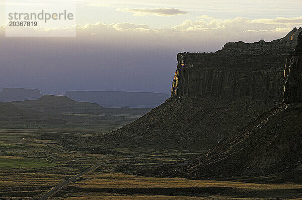 Indian Creek Strebepfeiler  Utah  USA.