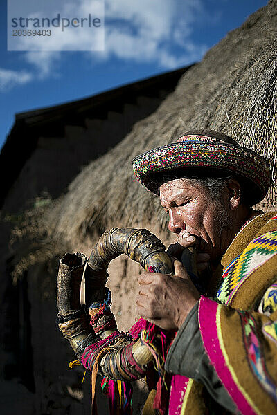 Traditionelles peruanisches Horn
