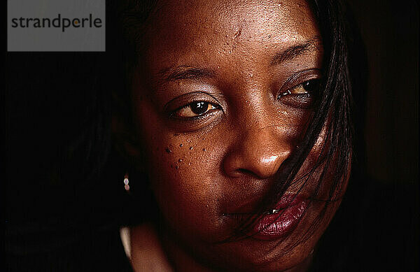 Porträt einer afroamerikanischen Frau.