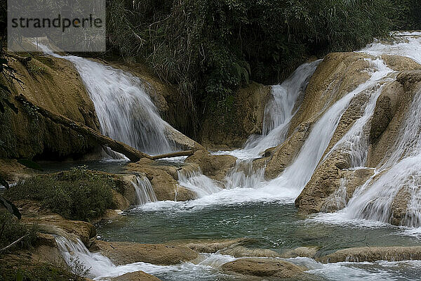 Agua Azul-Wasserfälle in Tumbala  Chiapas  Mexiko