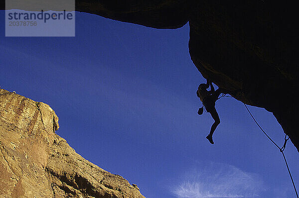 Kletterer im Smith Rock State Park  Oregon  USA