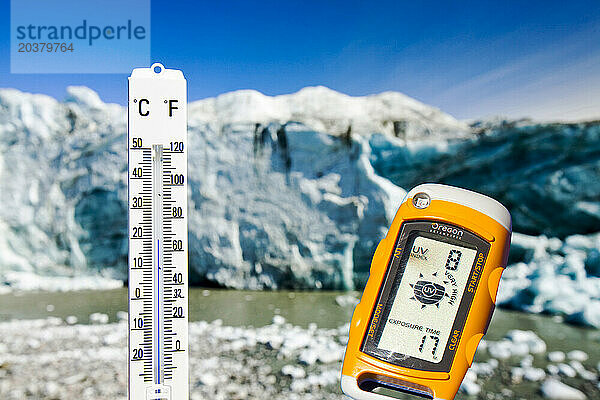 Thermometer und UV-Monitor  Kangerlussuaq  Grönland