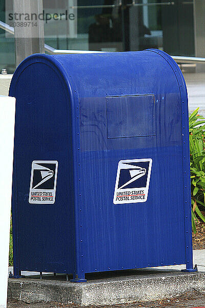 Usa  Floride  Orlando. United states Postal service Box