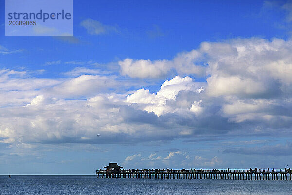 Usa  Florida. Naples. Naples Pier