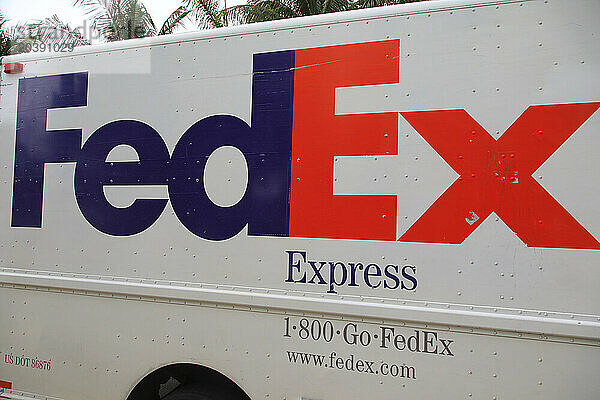 Fedex van