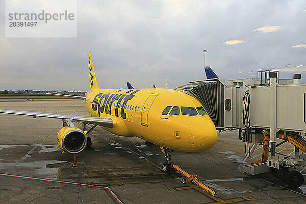 Usa  Floride  Orlando. International Airport. Spirit Airlines Aircraft