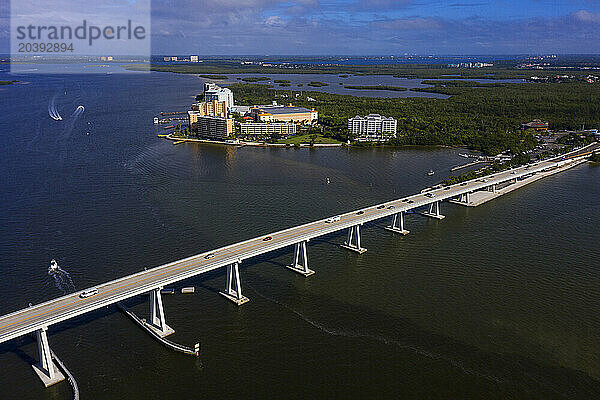 Usa  Florida. Sanibel Causeway