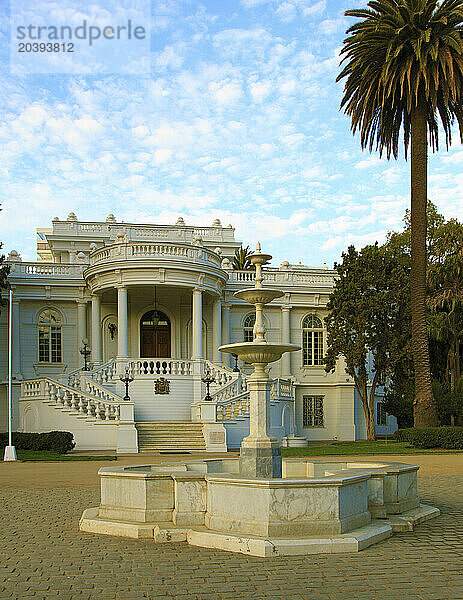 Chile  Vina del Mar  Rioja Palace