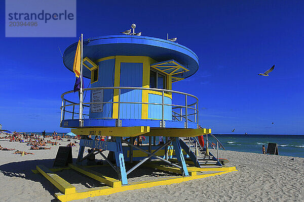 Usa  Florida  Miami. Miami Beach  colored lifeguard hut