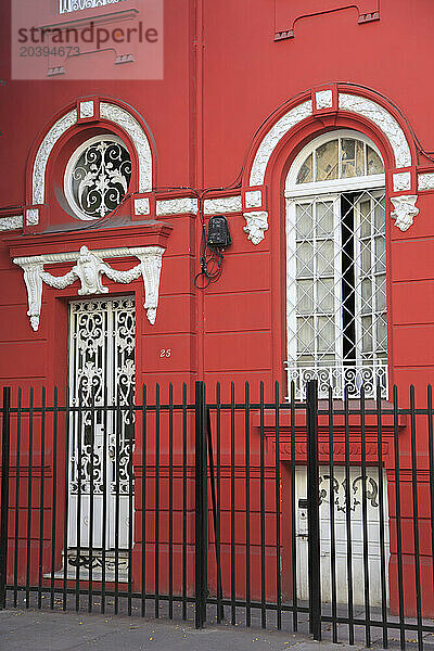 Chile  Santiago  Barrio Yungay  house  heritage architecture