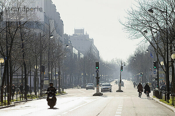 France  Paris  75  6ème ARRT  bd Raspail.