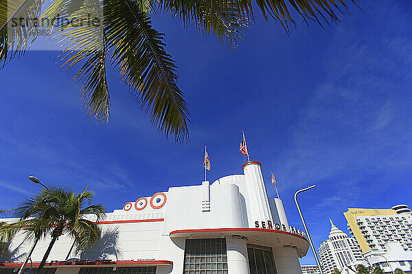 Usa  Florida  Miami. Miami Beach  South Beach  Art Deco District  Collins Avenue. Se?or Frog?s