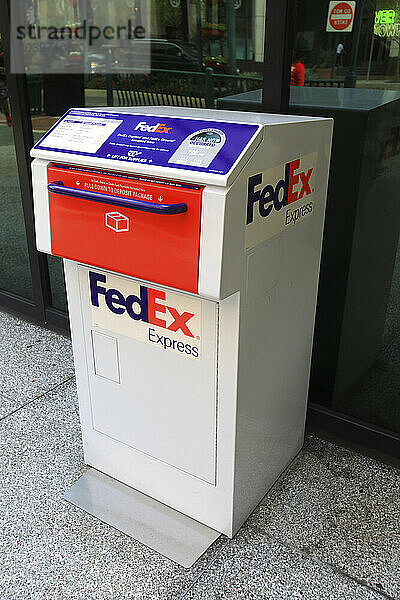 Usa  Floride  Orlando. Fedex Box