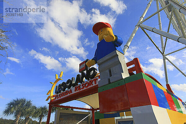 Usa  Floride  Orlando. Bus stop to Legoland Orlando Resort