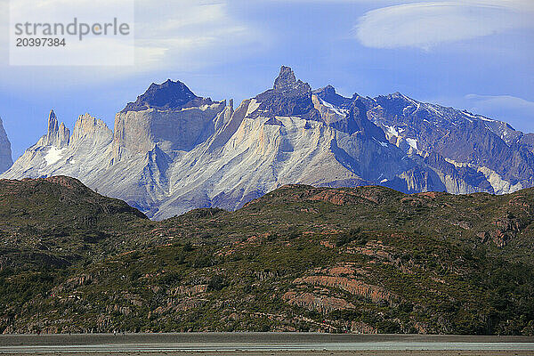 Chile  Magallanes  Torres del Paine  national park  Cuernos del Paine  Lago Grey