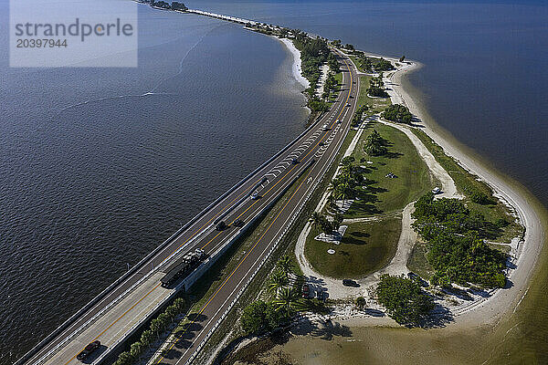 Usa  Florida. Sanibel Causeway