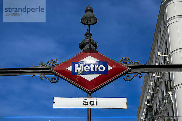 Sol metro station sign  Puerta del Sol  Madrid  Spain © Dosfotos/Axiom