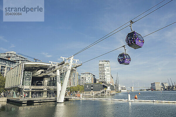 London Cable car also known as the Dangleway  Docklands  London  UK © Dosfotos/Axiom