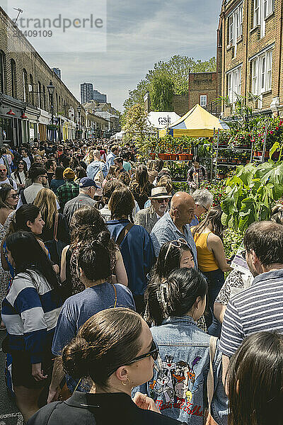 Columbia Road Flower Market  Shoreditch  London  UK © Dosfotos/Axiom