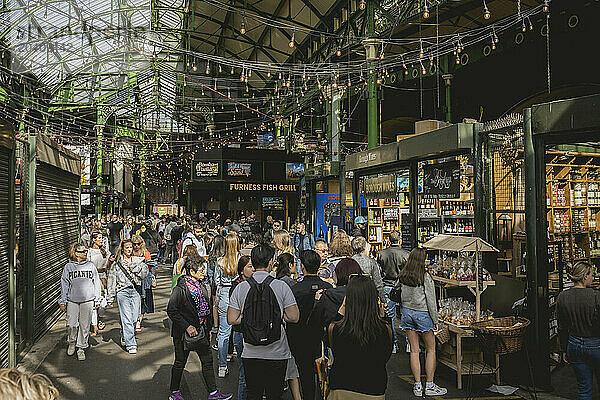 Borough Market  London Bridge  London  UK © Dosfotos/Axiom