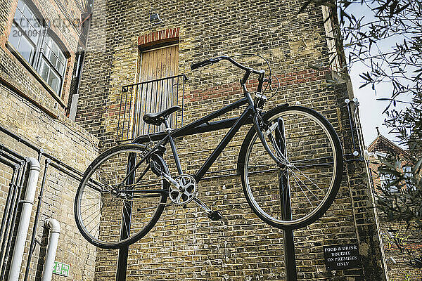 Borough Market  London Bridge  London  UK © Dosfotos/Axiom