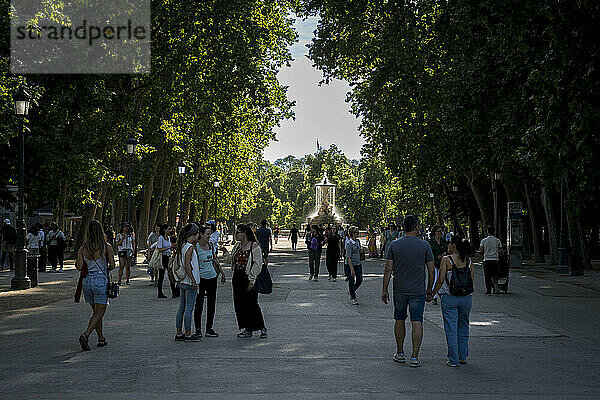 Parque del Retiro  Madrid  Spain © Dosfotos/Axiom