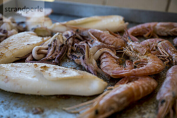 Seafood  Alcudia  Balearic Islands  Spain © Dosfotos/Axiom