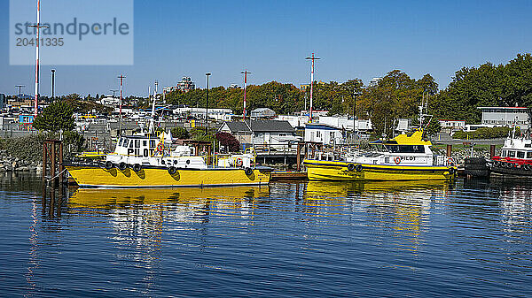 Ogden Point is a deep water port facility located in the southwestern corner of the city of Victoria  British Columbia