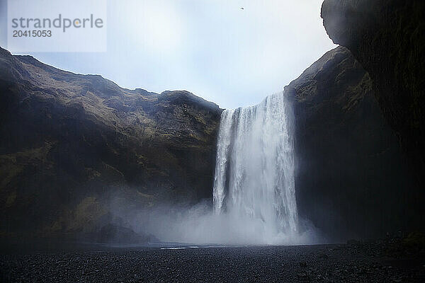 The waterfall Skï¾—gafoss