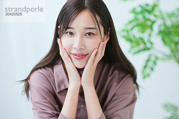 beautiful Japanese woman with long hair and smiling