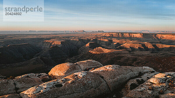 Surise over the Utah desert and monument Valley  Muley Point