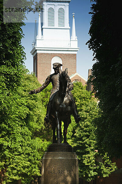 Statue of Paul Revere in Boston