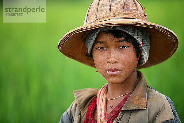 FARMER IN KALOW Burma  man farmer planting rice