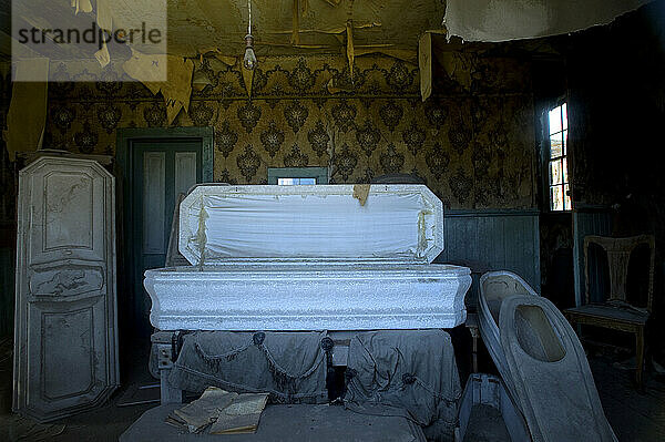 A view into the undertakers house in the ghost town of Bodie in California.