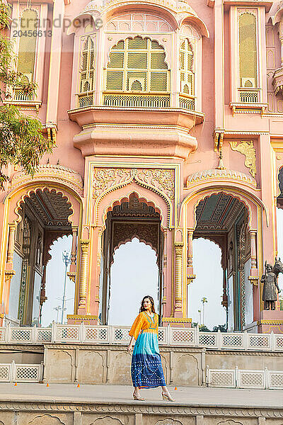 Woman at the Patrika Gate  Jaipur  Rajasthan  India  Asia