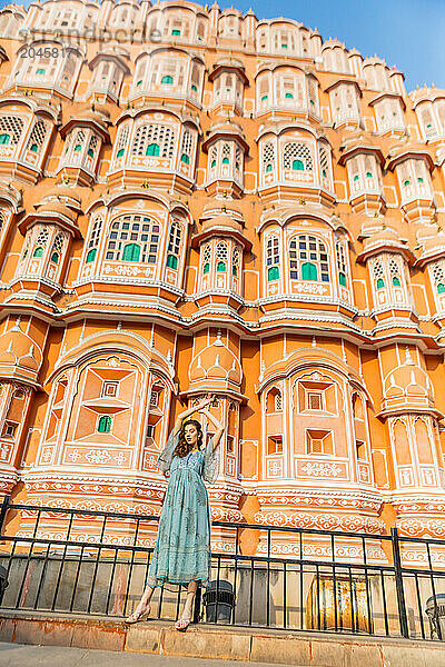 Girl on Jaipur Streets  Jaipur  Rajasthan  India  Asia