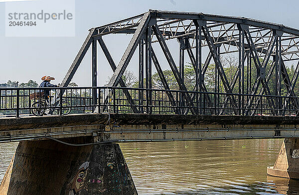 View of the Victorian era Iron Bridge  Chiang Mai  Thailand  Southeast Asia  Asia