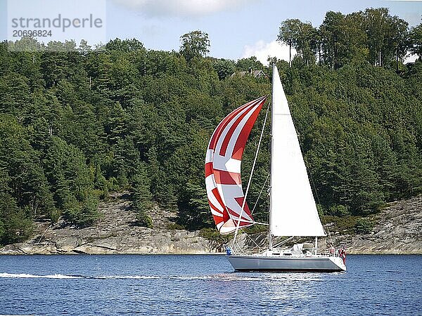 Sailing boat in the Swedish archipelago