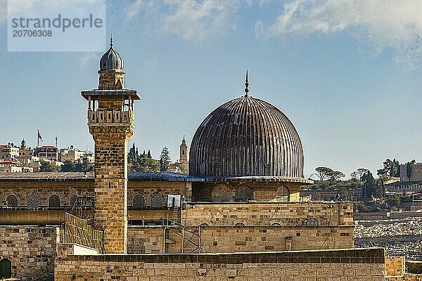 Beautiful view at the Al Aqsa mosque and its minaret