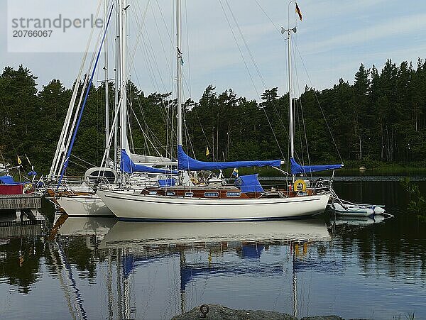 Sailing boat in Djurö National Park in Lake Vänern