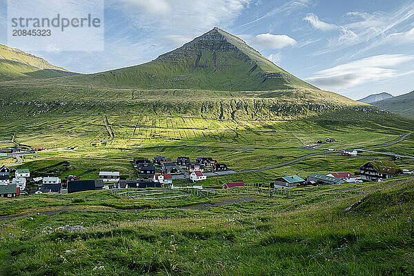 A sunny day in Gjogv on Eysturoy Island  Faroe Islands  Denmark  North Atlantic  Europe