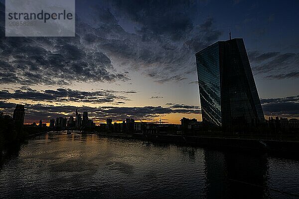 Clouds pass over the European Central Bank (ECB) in Frankfurt am Main  Frankfurt am Main  Hesse  Germany  Europe