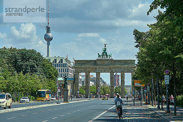 Tower of the Rotes Rathaus and the television tower  Wedding  Berlin  Berlin  06.07.2020  Germany  Berlin  Straße des 17. Juni  view to the Brandenburg Gate in east direction  in the background  Europe