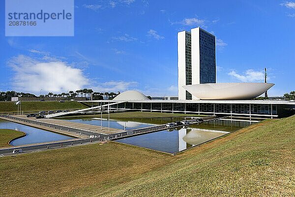 National Congress  designed by Oscar Niemeyer  World Heritage Site  Brasilia  Federal district  Brazil  South America