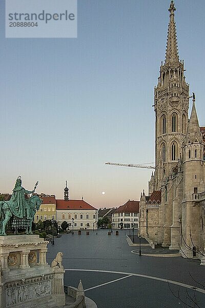 Old historic fortress and church at sunrise. City panorama at dusk. View of the Danube Fishermens Bastion  Halászbástya  Budapest  Hungary  Europe