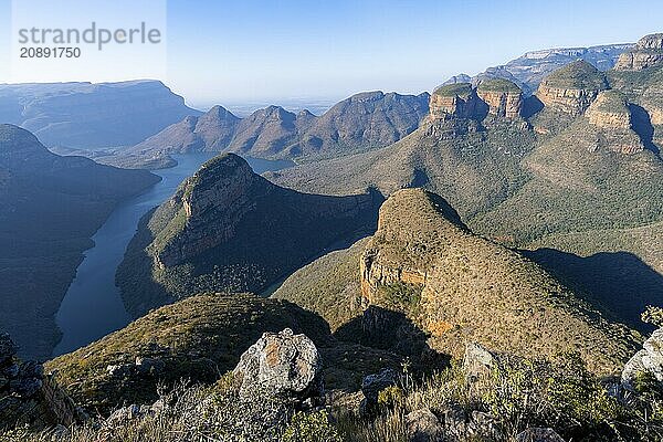 Blyde River Canyon with Three Rondawels peak  view of canyon with Blyde River and Table Mountains  canyon landscape in the evening light  Three Rondavels Viewpoint  Panorama Route  Mpumalanga  South Africa  Africa