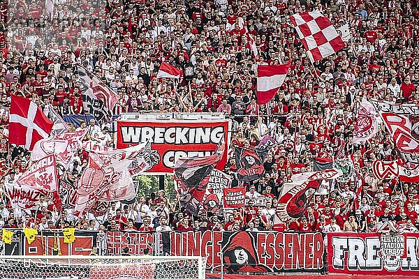 The football stadium of Rot-Weiß Essen  3rd league  stadium at the Hafenstraße  grandstand of the WAZ-Westkurve  called Alte West  home of the RWE fans  Ultras  the grandstand holds over 6600 visitors  Essen  North Rhine-Westphalia  Germany  Europe